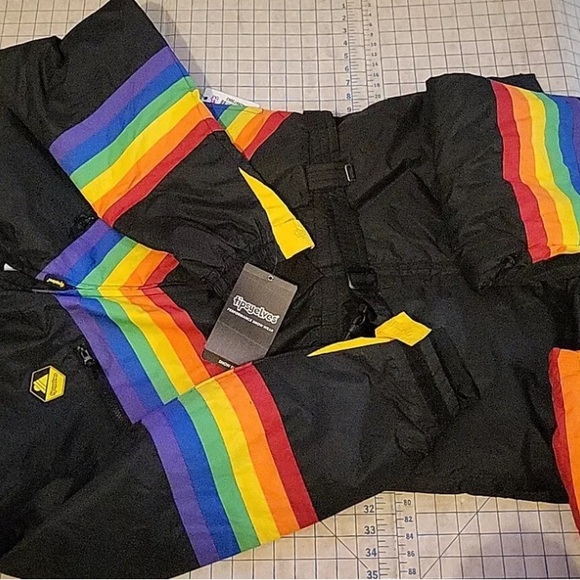 Black Rainbow Ski Suit Tipsy Elves XL NWT - Picture 2 of 3